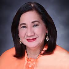 Dr Esther Myers