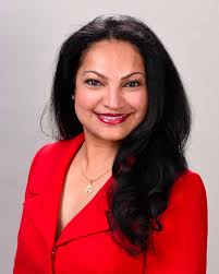 Dr Esther Myers